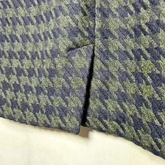 Tommy Hilfiger Navy Blue Grey Wool Blend Houndstooth Lined Skirt Size 12 - Picture 5 of 9